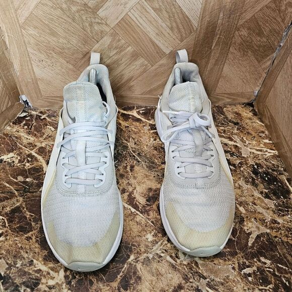 Nike women's Air Max Bella white running training shoes size 9.5.  564 - Picture 8 of 11